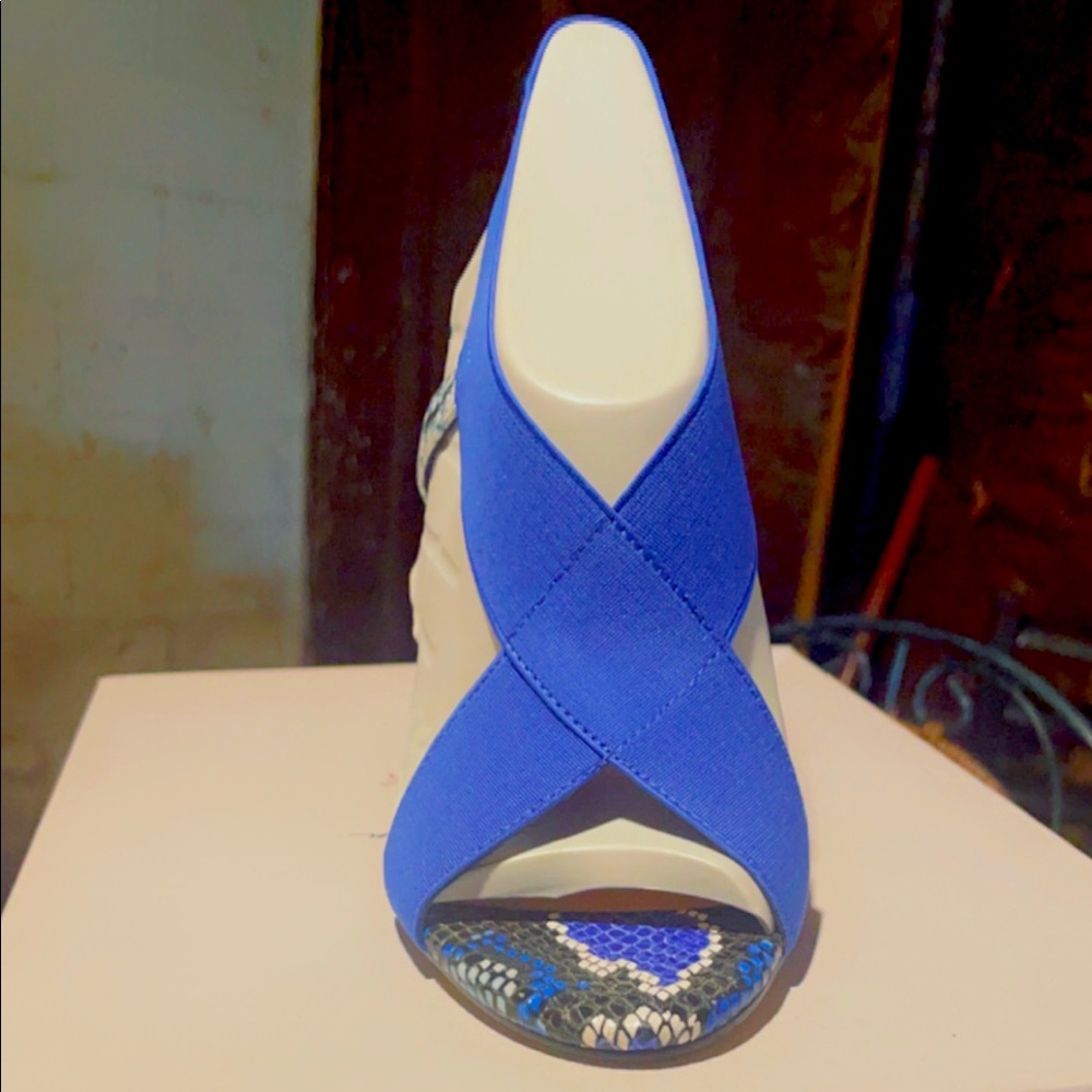 Brand new Jessica Simpson heels
